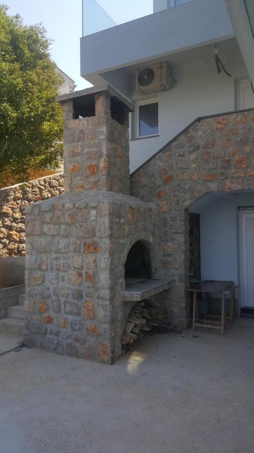 Mayana Appartement Cesarica Buitenkant foto