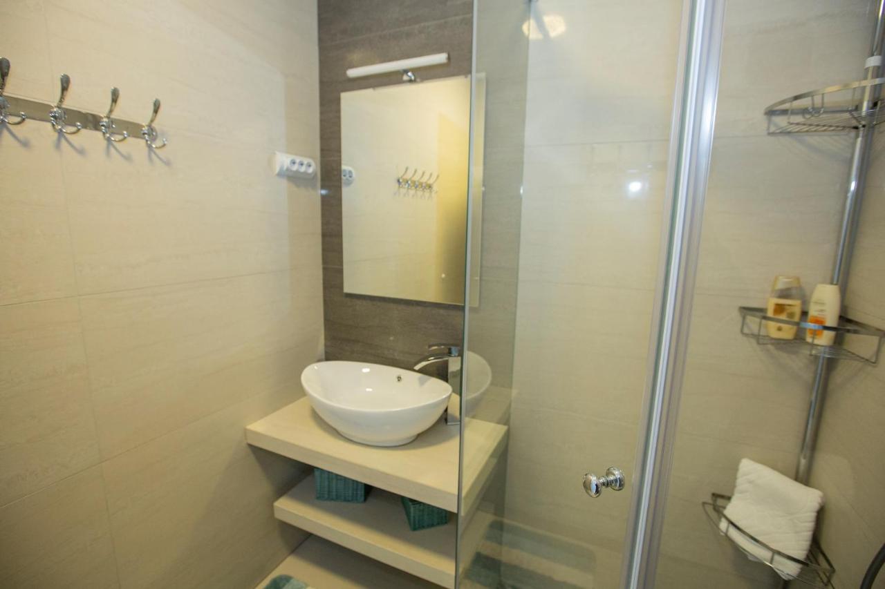 Mayana Appartement Cesarica Buitenkant foto
