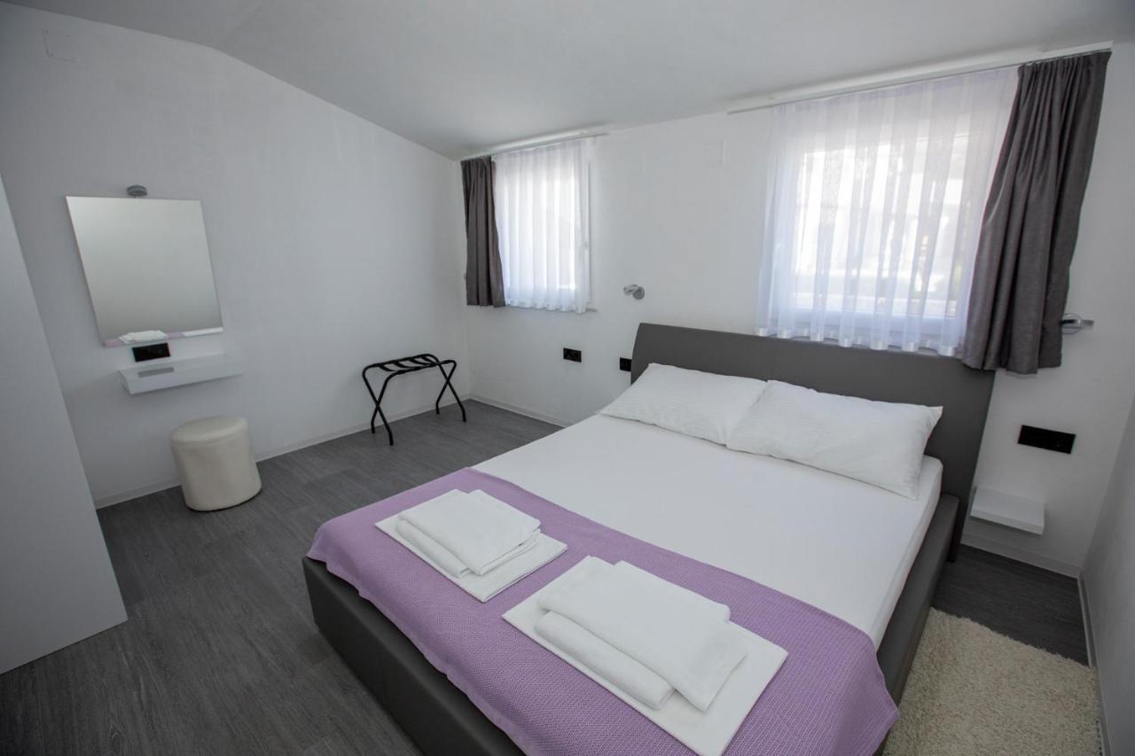 Mayana Appartement Cesarica Buitenkant foto