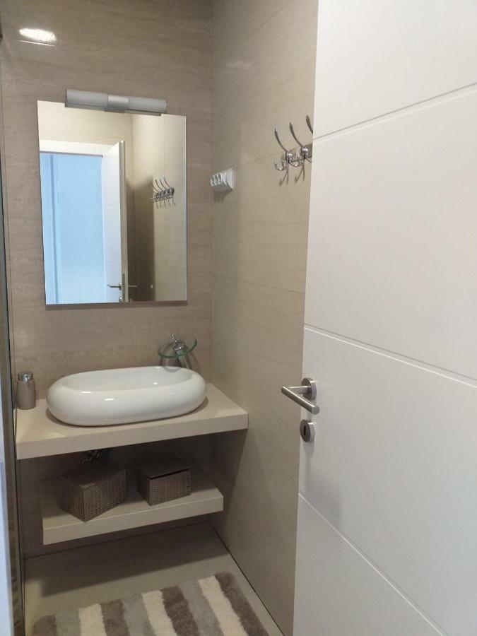 Mayana Appartement Cesarica Buitenkant foto